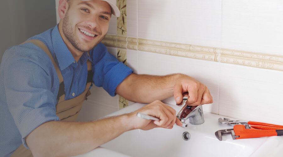 Expert burst pipe repair services in Cashion, AZ